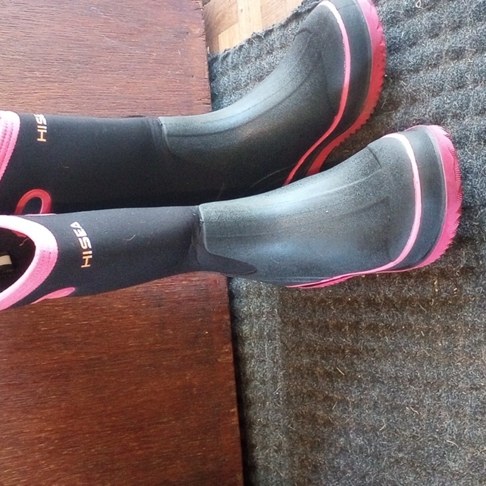 HISEA WOMANS WATERPROOF RAIN BOOTS